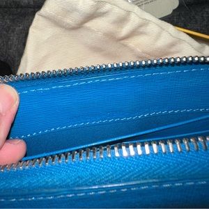 SUPER SALE 💯Authentic⭐️ FENDI Monster Zip Wallet Blue Leather✨